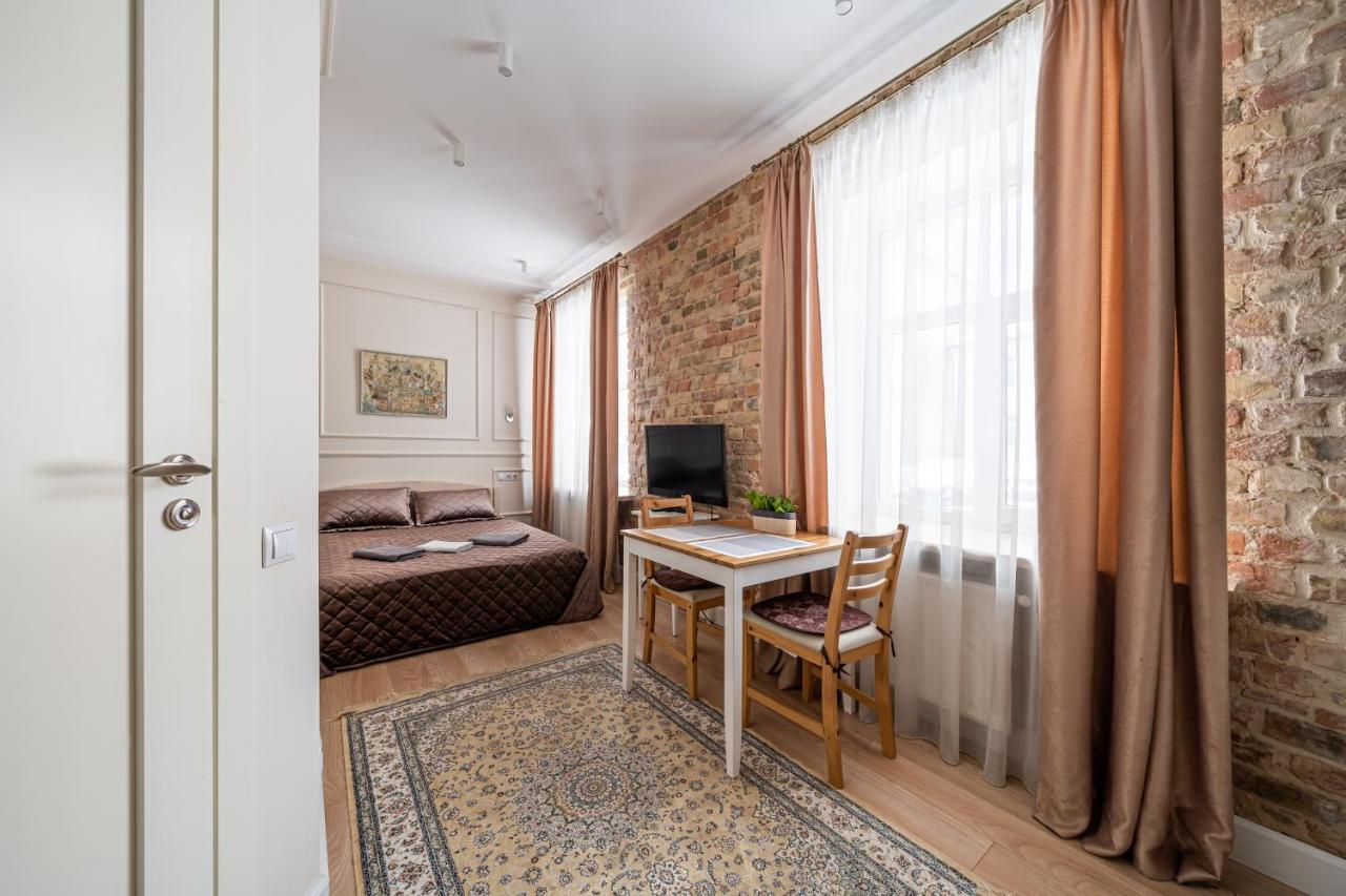 Stylish Studio Close To City Center, Cafes & Parks & Local Dining Riga Exterior foto